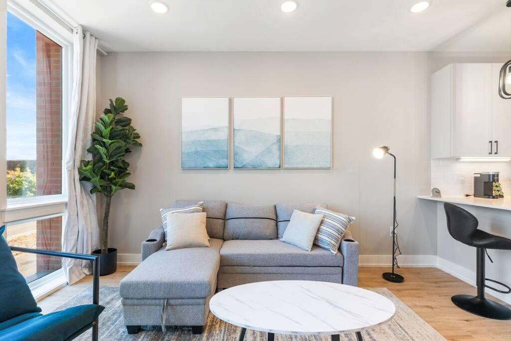 Sleeps 6 - Pier Views - Near Fishtown And Old Philadelphia