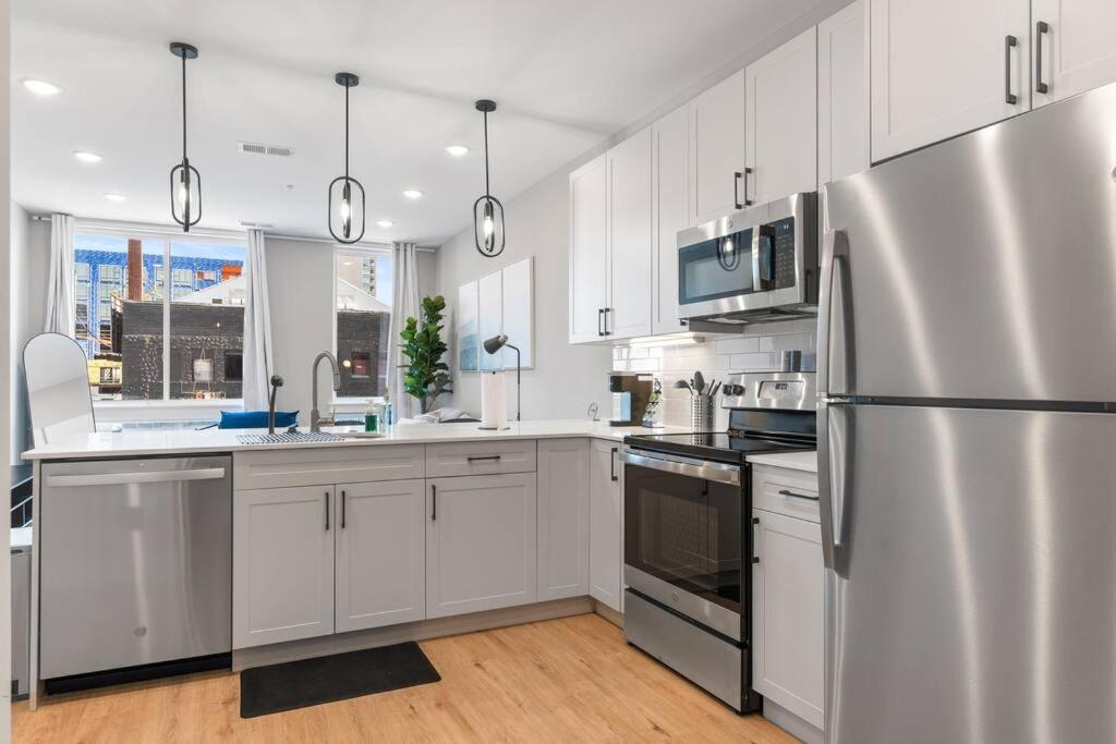 Apartment Sleeps 6 - Pier Views - Near Fishtown And Old *