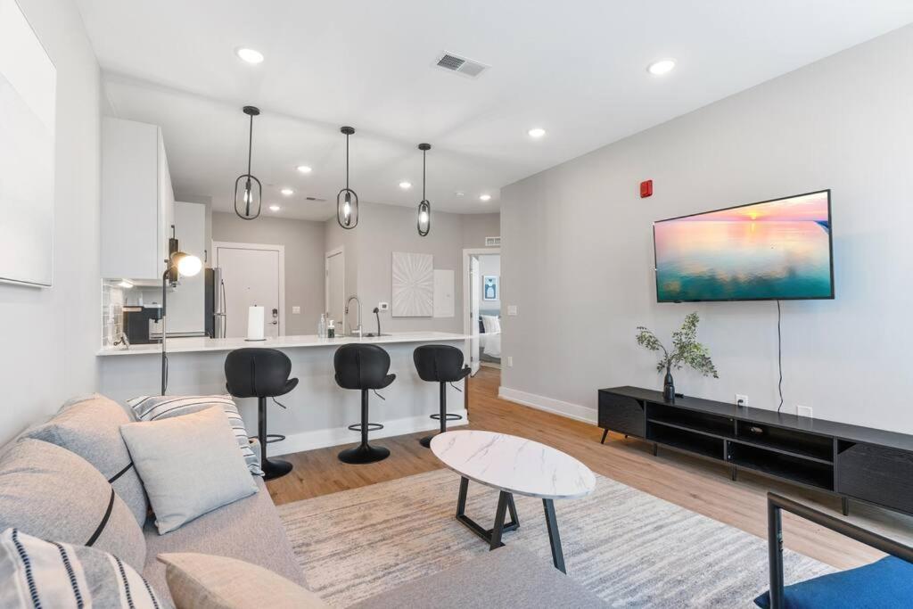 Apartment Sleeps 6 - Pier Views - Near Fishtown And Old *